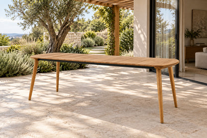 Estoril Dining Table, 220 cm, front-right three-quarter lifestyle view